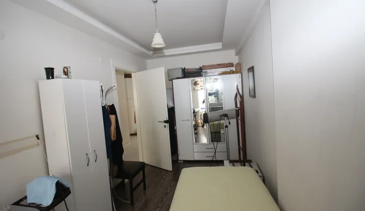Narlı Mahallesinde Genç Binada Asansörlü Doğalgazlı 2+1