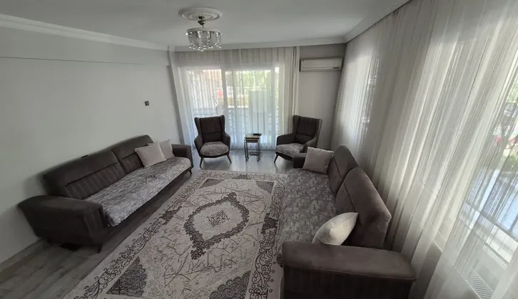 BUCA VERGİ DAİRESİ YAKINI MUHTEŞEM KONUMDA KREDİYE UYGUN ARAKAT 3+1 SATILIK DAİRE