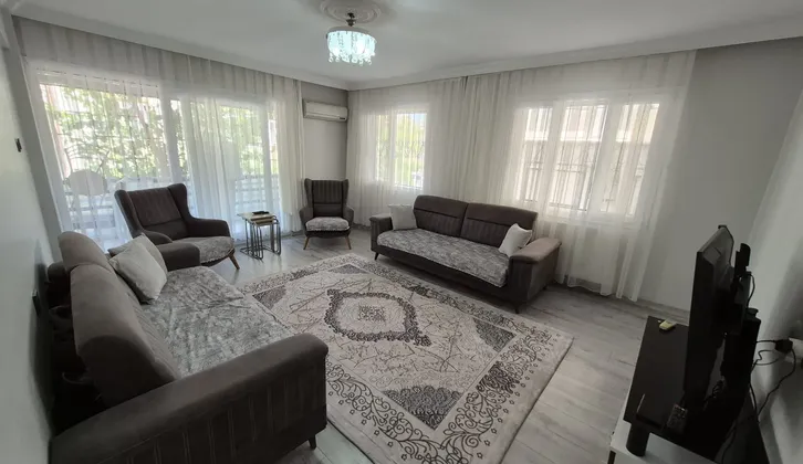 BUCA VERGİ DAİRESİ YAKINI MUHTEŞEM KONUMDA KREDİYE UYGUN ARAKAT 3+1 SATILIK DAİRE