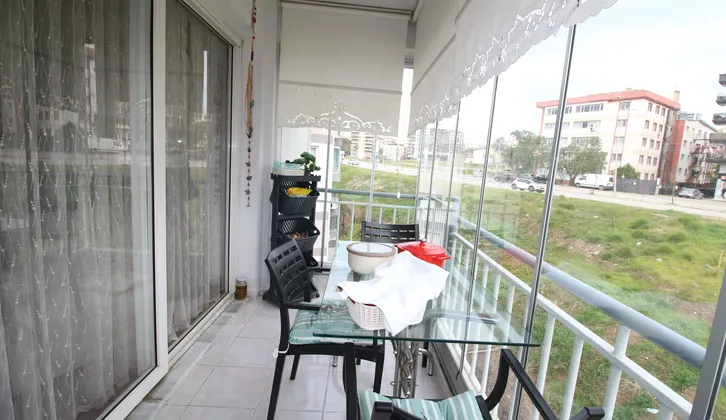 Vatan Mahallesi'nde, Bankacılar Sitesi'nde Satılık 3+1 Daire
