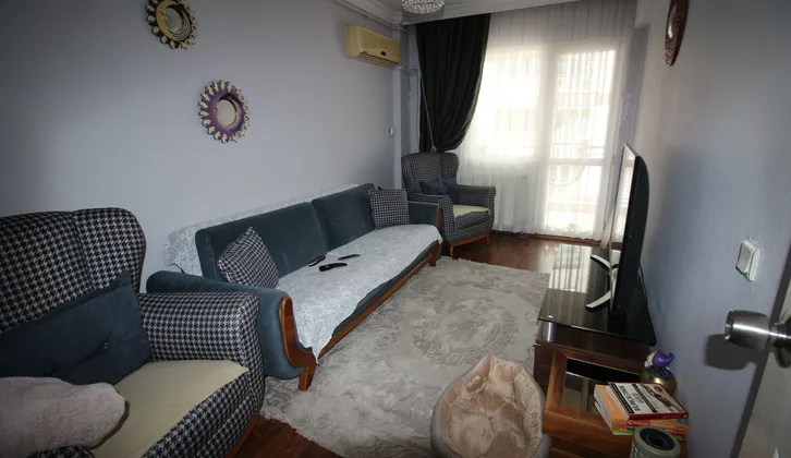 Vatan Mahallesi'nde, Bankacılar Sitesi'nde Satılık 3+1 Daire