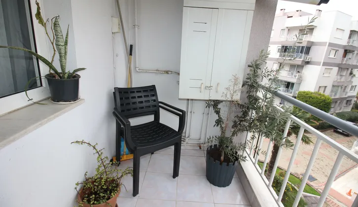 Vatan Mahallesi'nde, Bankacılar Sitesi'nde Satılık 3+1 Daire