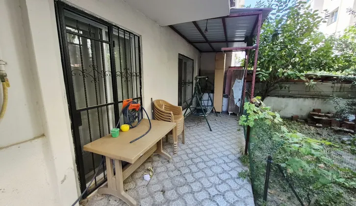 Buca Yaylaçık Mahallesi Merkezi Konumda Bahçeli Yüksek Giriş 3+1 Satılık Daire