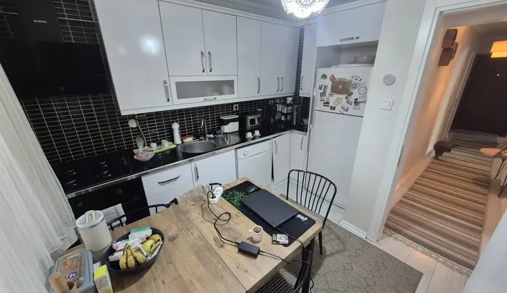 Buca Güven Mahallesi İZBAN'a Yakın Ara Kat 3+1 Daire
