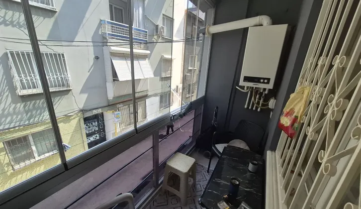 Buca Güven Mahallesi İZBAN'a Yakın Ara Kat 3+1 Daire