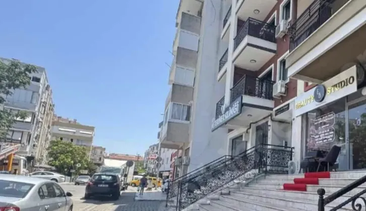 Uçar Emlaktan Nergis Parkına Cepheli İşlek Bölgede Satılık Dükkan
