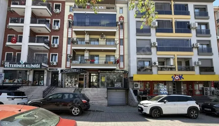 Uçar Emlaktan Nergis Parkına Cepheli İşlek Bölgede Satılık Dükkan