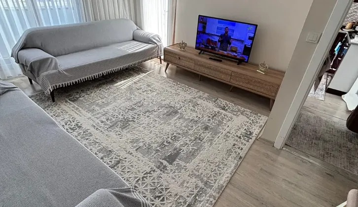 Laleli Mahallesi 8 Yillik Çift Cephe 2+1 Satilik Daire