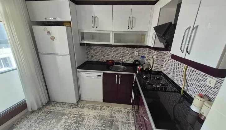 Laleli Mahallesi 8 Yillik Çift Cephe 2+1 Satilik Daire
