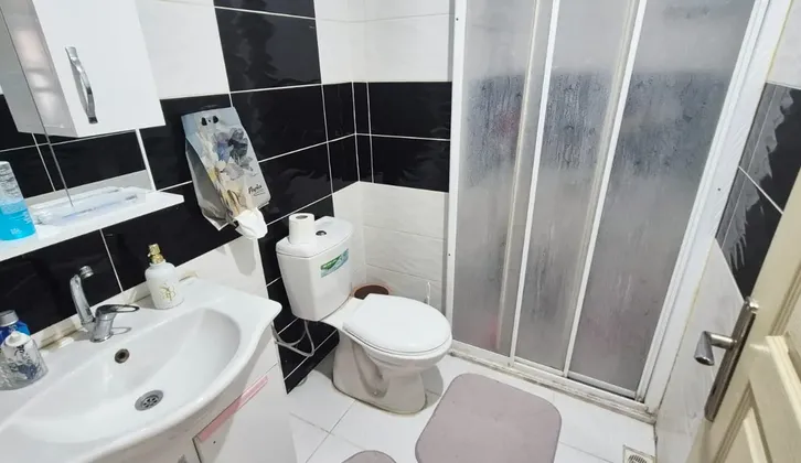 Buca İnönü Mahallesi'nde Krediye Uygun 4+1 Geniş Satılık Daire