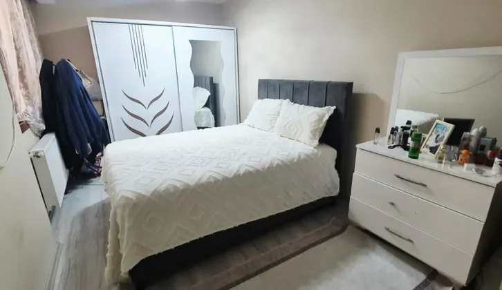 Buca İnönü Mahallesi'nde Krediye Uygun 4+1 Geniş Satılık Daire