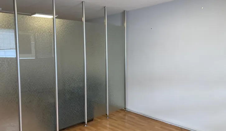 E.Hilton karşısı Sezer Doğan Sok Büyükbaş İşhanı Kiralık Ofis
