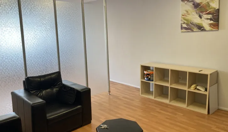 E.Hilton karşısı Sezer Doğan Sok Büyükbaş İşhanı Kiralık Ofis