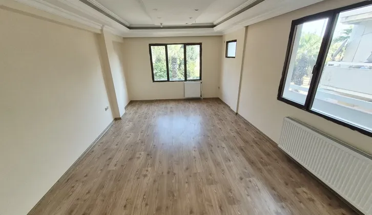 İzban'a ve Buca Tıp'a Yakın Hipodrom Manzaralı 3+1 Kiralık Daire
