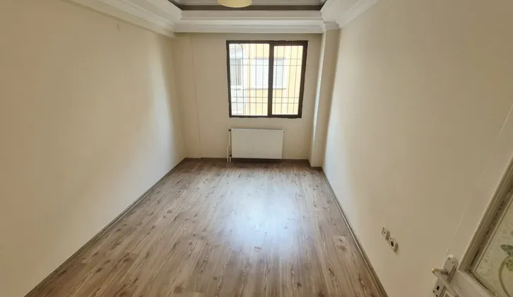 İzban'a ve Buca Tıp'a Yakın Hipodrom Manzaralı 3+1 Kiralık Daire