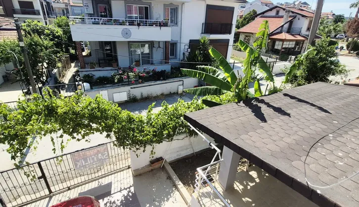 Urla'da Denize 100 Metre Mesafede Müstakil Villa