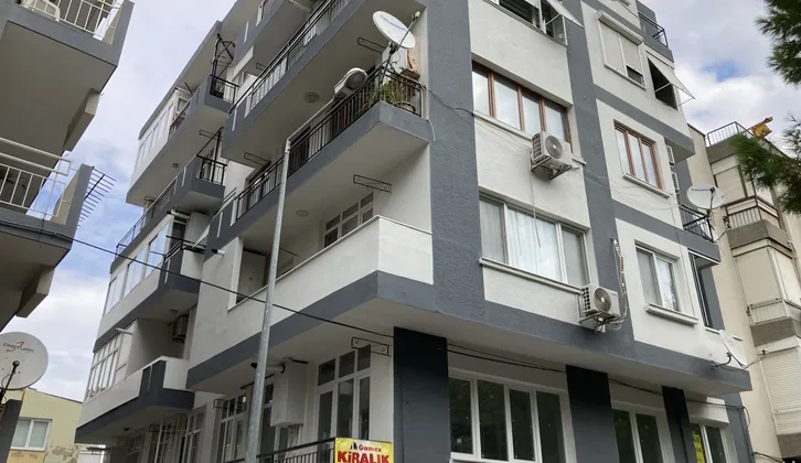 Yeşilyurt Basın Sitesi Tadilatlı Kiralık Köşe 2+1 Daire