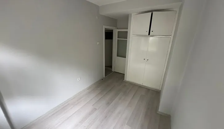 Yeşilyurt Basın Sitesi Tadilatlı Kiralık Köşe 2+1 Daire