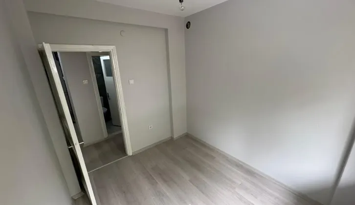 Yeşilyurt Basın Sitesi Tadilatlı Kiralık Köşe 2+1 Daire