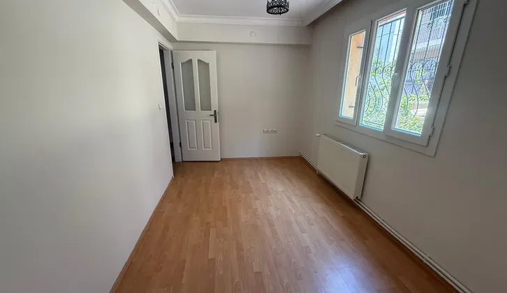 Üzümcü Okulu'na ve Ulaşıma Yakın, Çift Cepheli Geniş 2+1