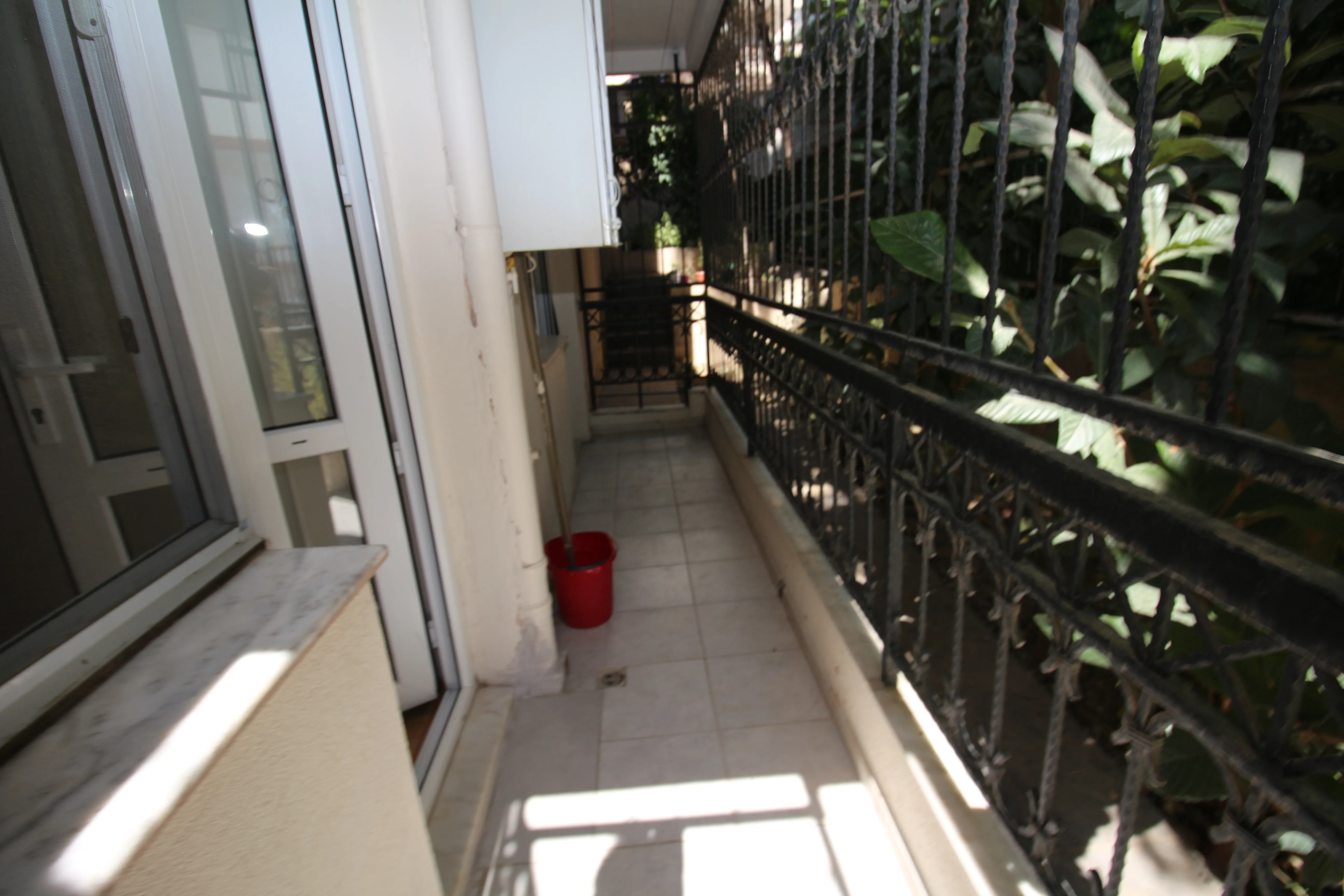Basınsitesi Mahallesinde Doğalgazlı Otoparklı