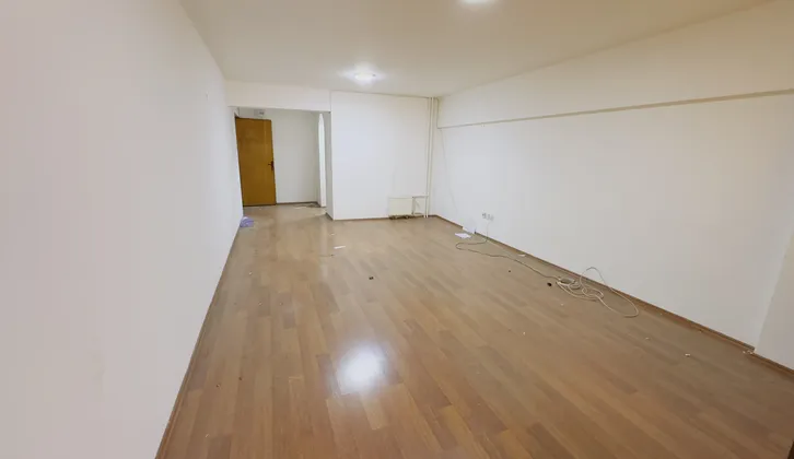 Çankaya İş Merkezi'nde Fevzipaşa Bulvarı Otoparklı Kiralık OFİS
