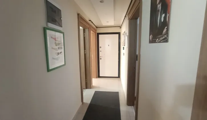 Küçükparkta 3+1 çift banyolu merkezi konumlu satılık daire