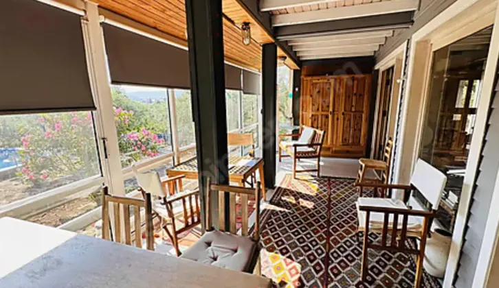 Çandarlı'da Satılık Butik Otel VE Zeytinlik BİR ARADA(13.366 m²)