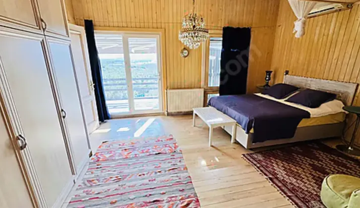 Çandarlı'da Satılık Butik Otel VE Zeytinlik BİR ARADA(13.366 m²)