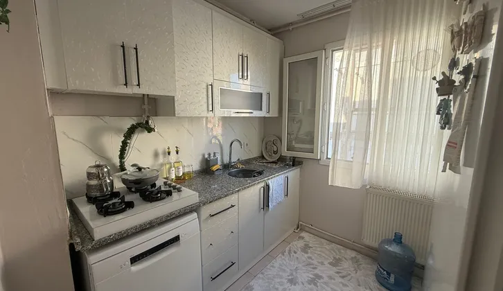 EŞREFPAŞA'DA MERKEZİ KONUM 2+1 | KAPALI OTOPARK | METROYA YAKIN