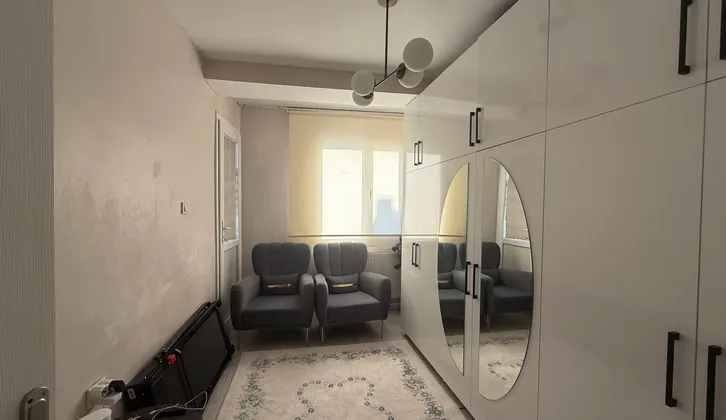 EŞREFPAŞA'DA MERKEZİ KONUM 2+1 | KAPALI OTOPARK | METROYA YAKIN