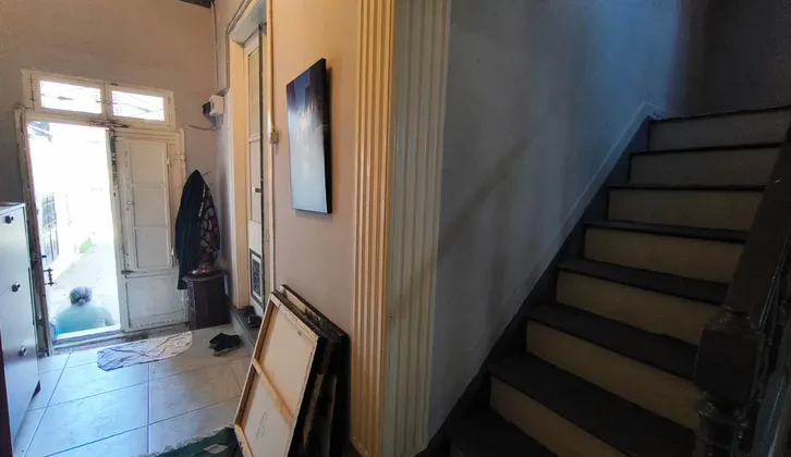 Konak Tuzcu Mahallesi'nde Tarihi Rum Evi, Cumbalı 3+1