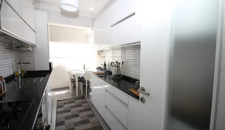Basınsitesi Mah. Metro İkçü Yakını Doğalgazlı Ferah 3+1