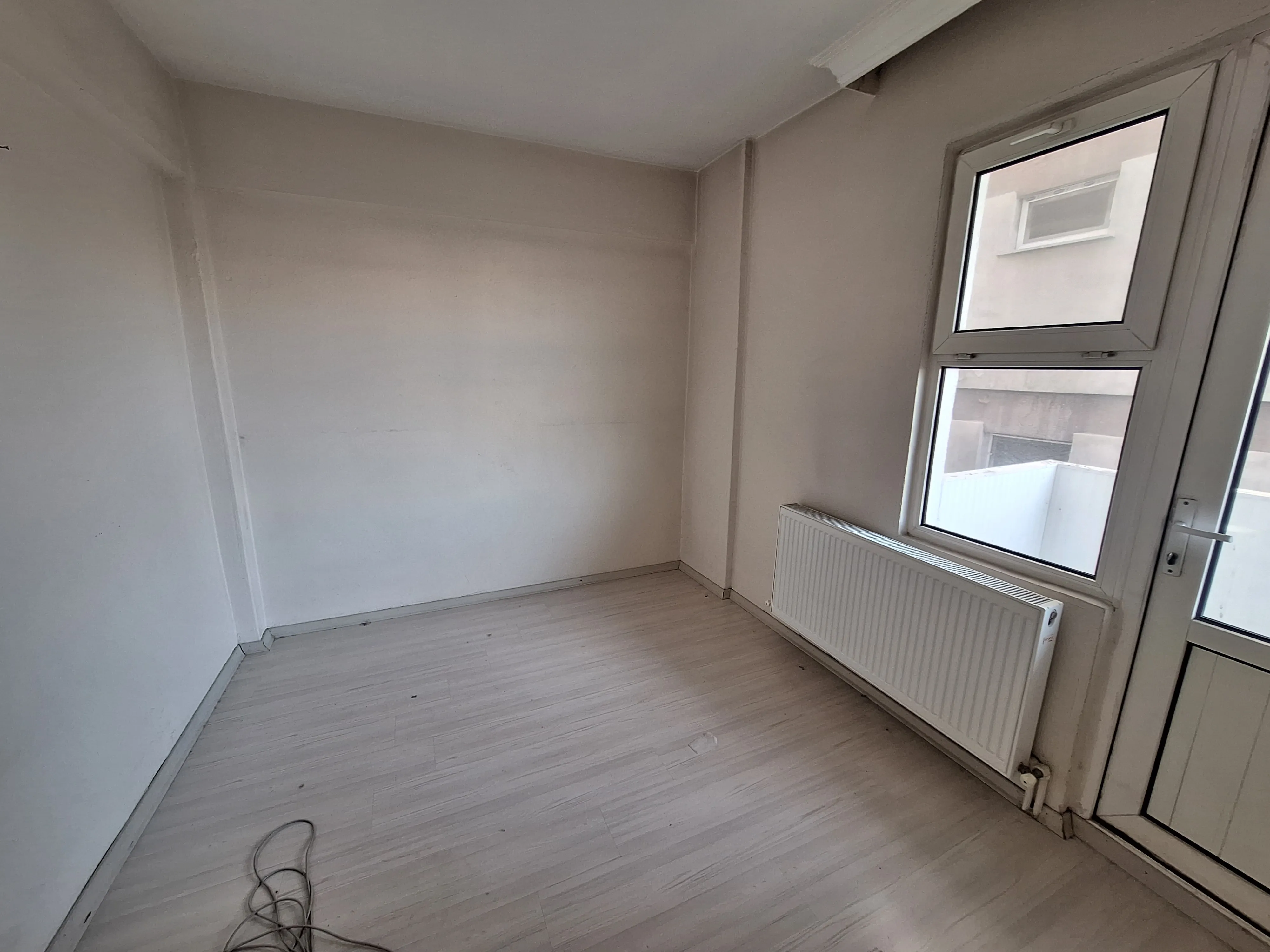 sabri cengiz emlak bornova atadurağın da kiralık daire 3+1