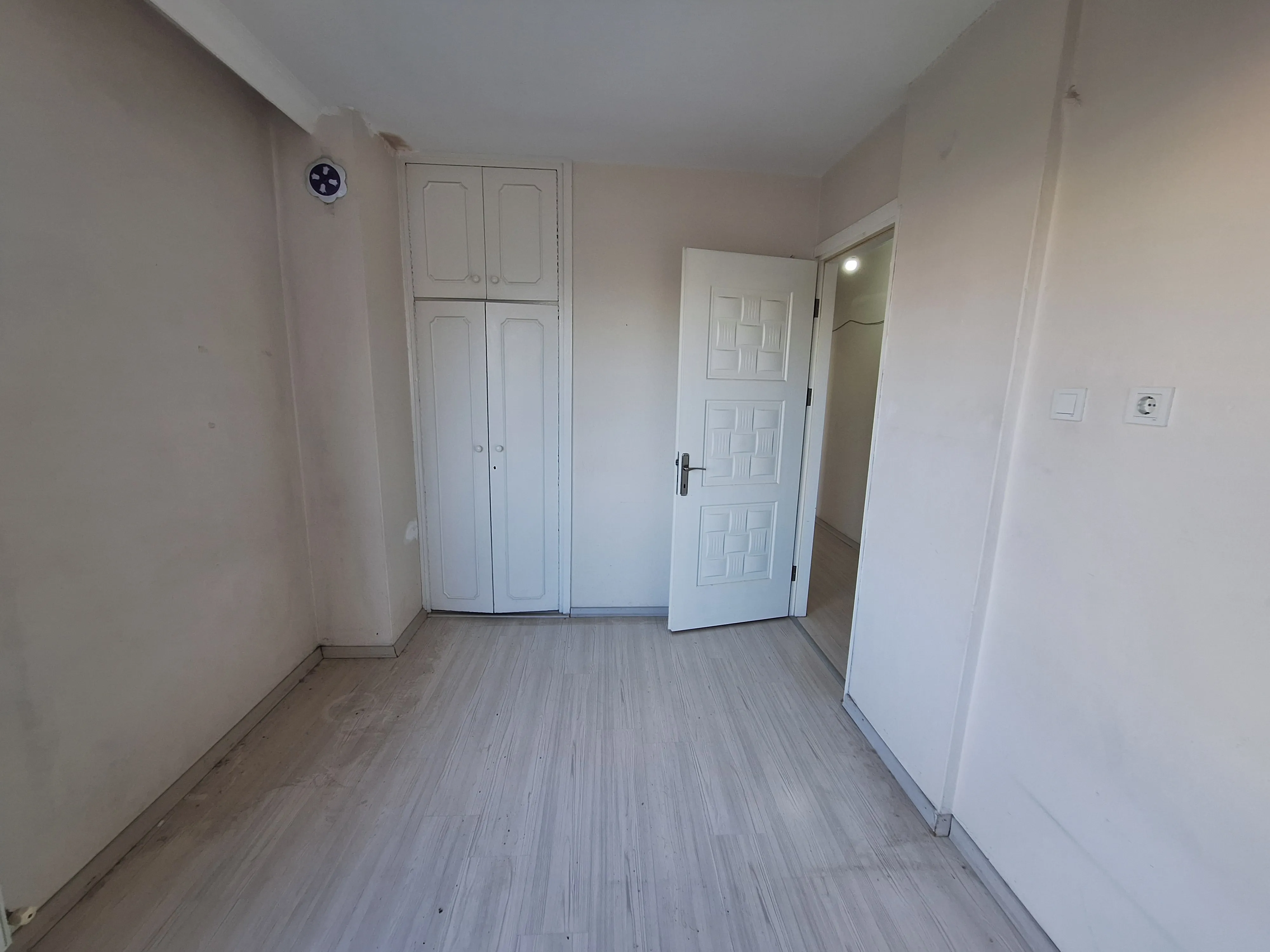 sabri cengiz emlak bornova atadurağın da kiralık daire 3+1