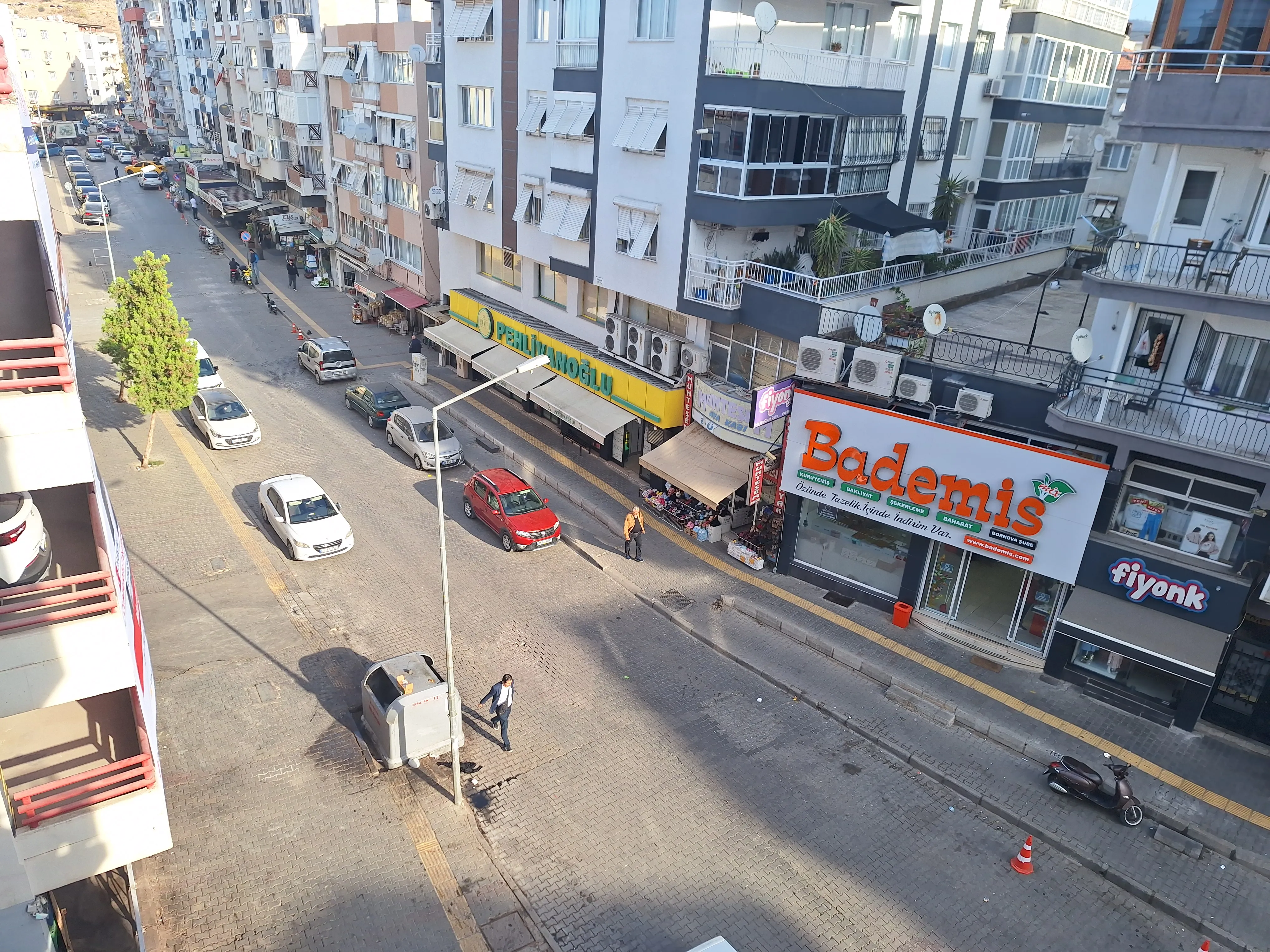 sabri cengiz emlak bornova atadurağın da kiralık daire 3+1