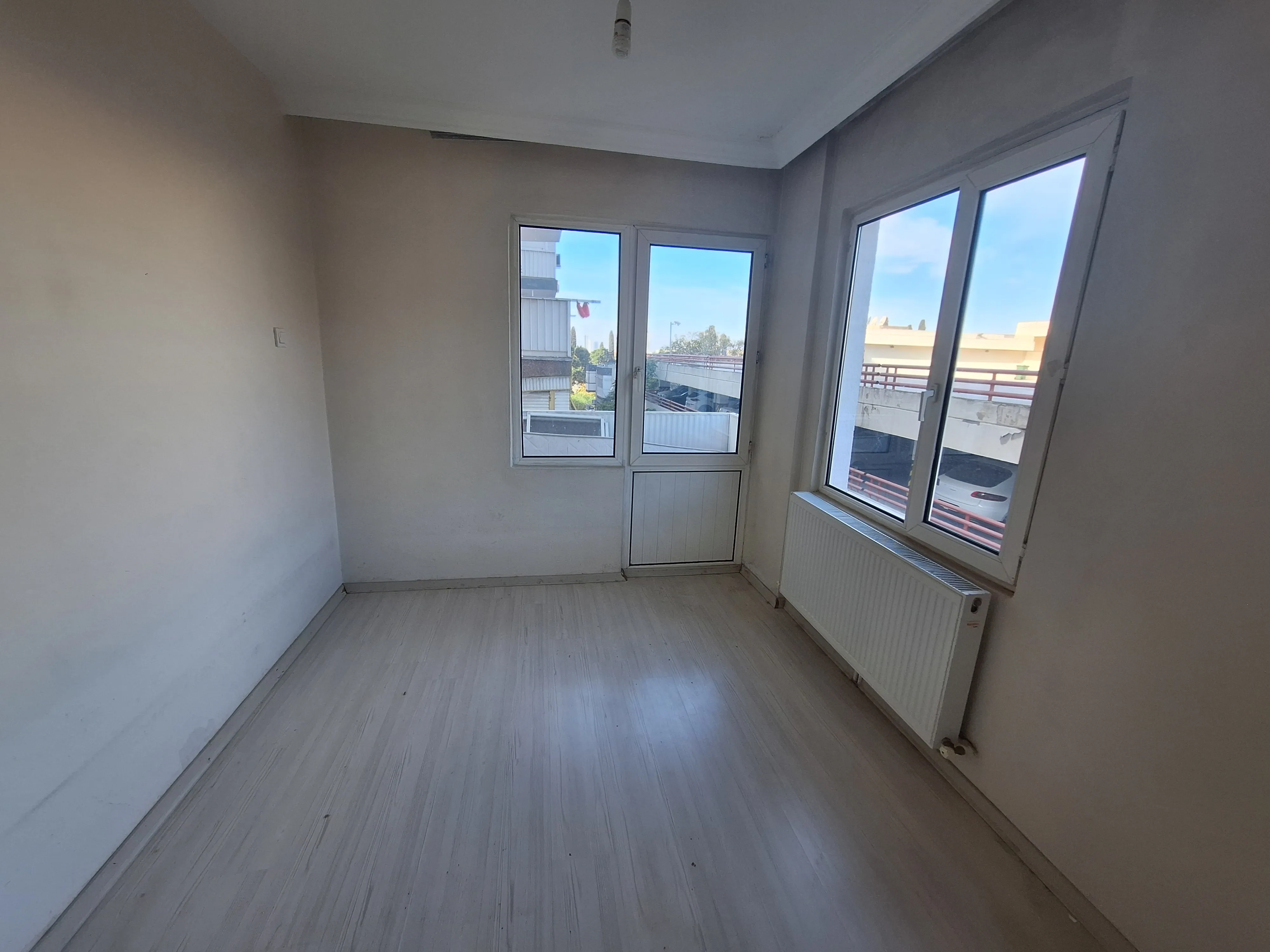sabri cengiz emlak bornova atadurağın da kiralık daire 3+1