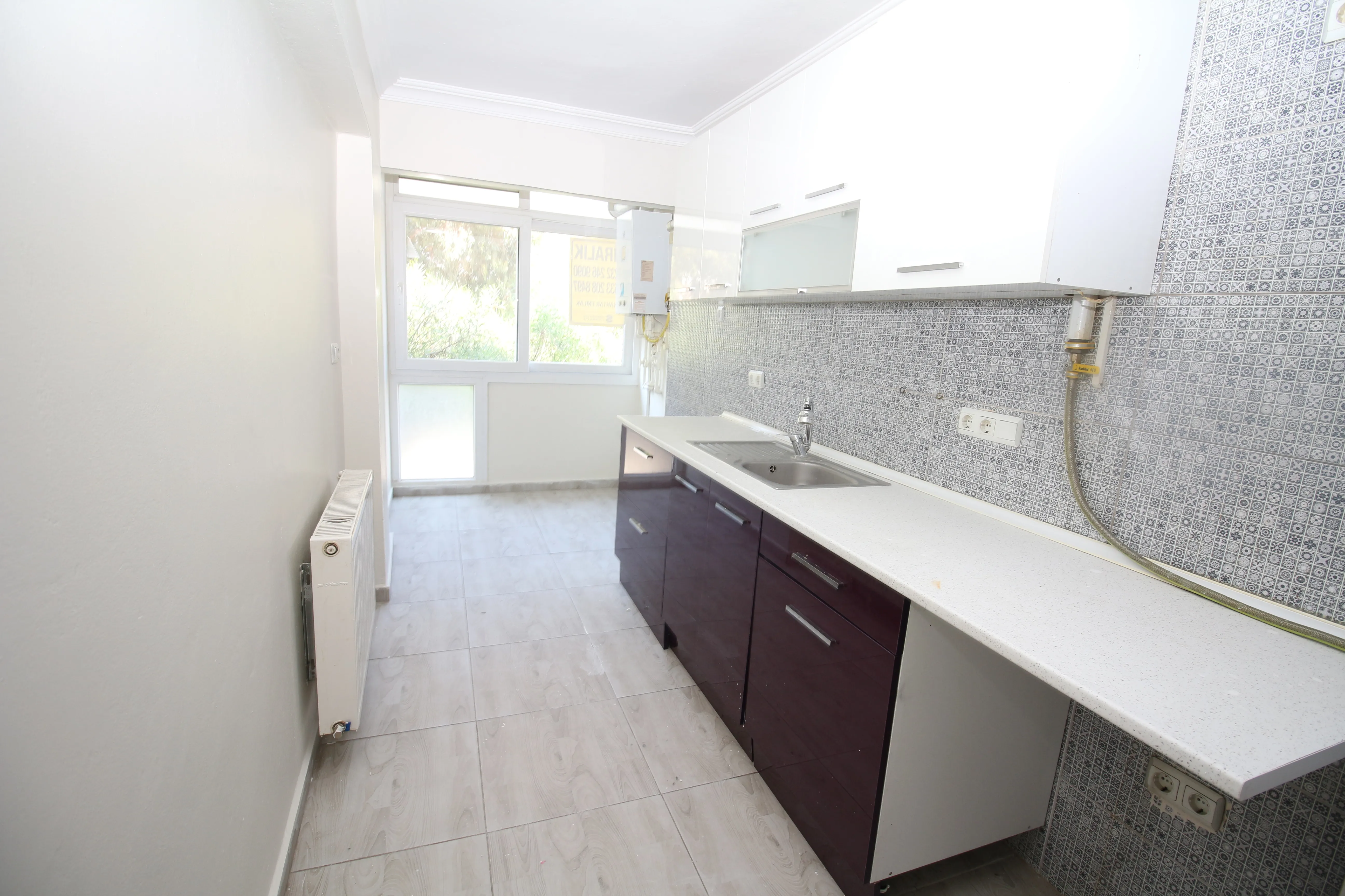 Basınsitesi Mah. Göztepe Metro Yakını Doğalgazlı Bakımlı 2+1
