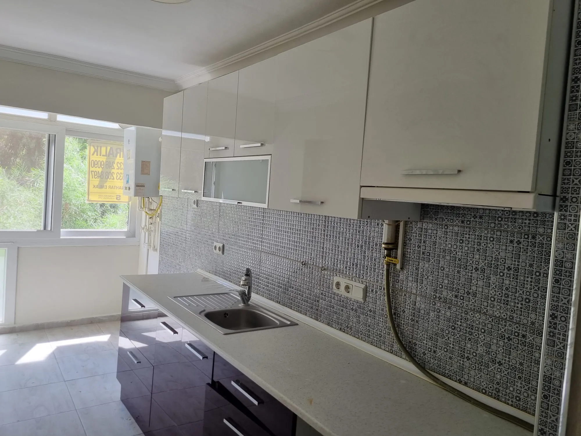 Basınsitesi Mah. Göztepe Metro Yakını Doğalgazlı Bakımlı 2+1